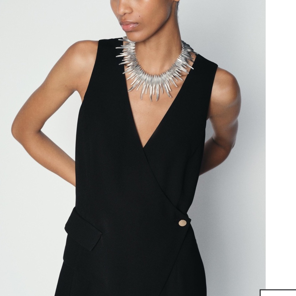 NEW  WITHOUT TAG ONE ZARA ASYMMETRIC VEST
JUMPSUIT SIZE S and L 
🚨NO DISCOUNT - Picture 5 of 11
